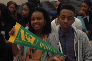 College tour group activity